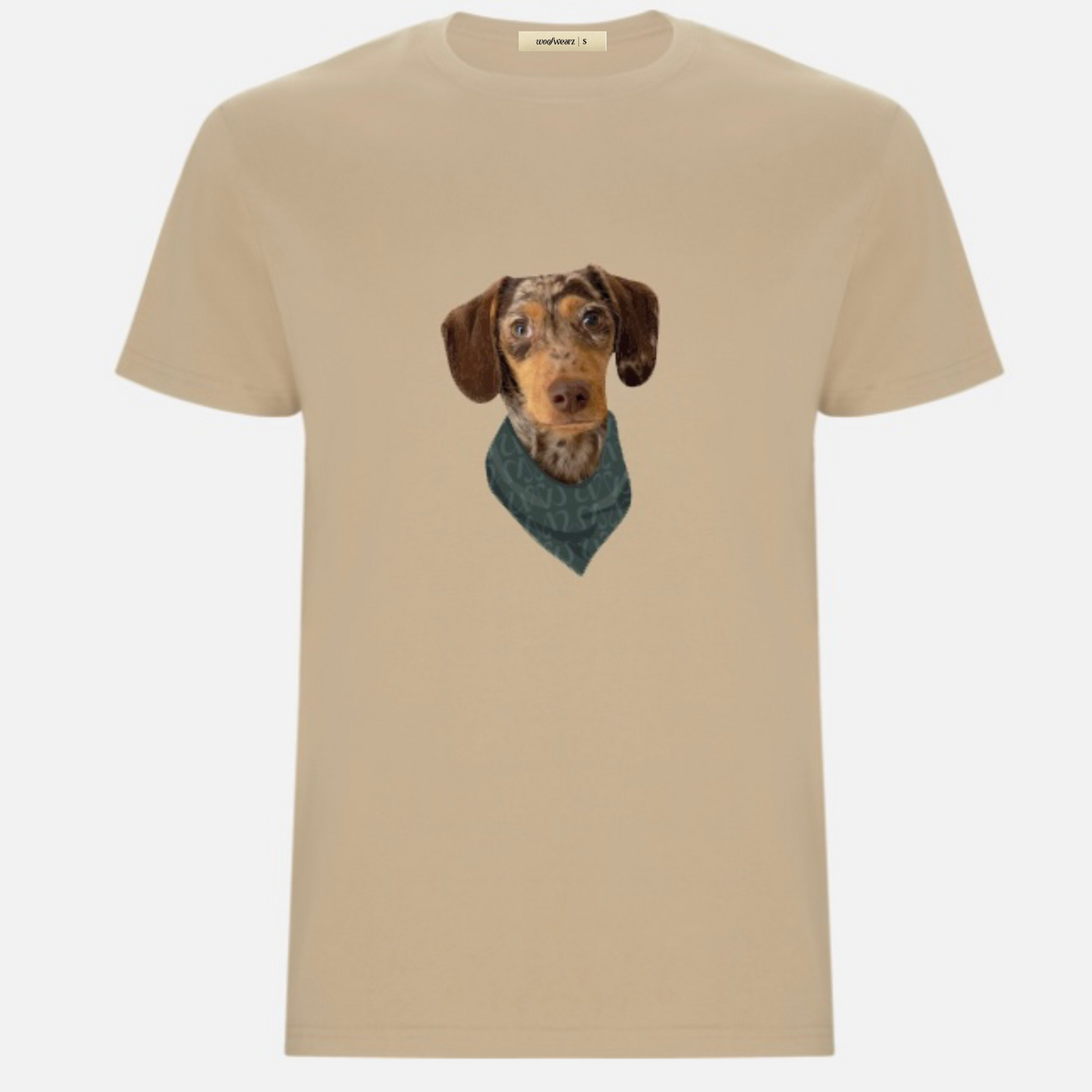 Camiseta color arena personalizada diseño Bandana con nombre de mascota – Woofwearz