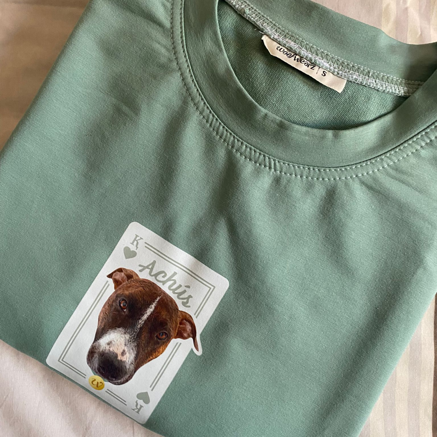 Sudadera Woofwearz Joker para mujer – diseño original con mascota