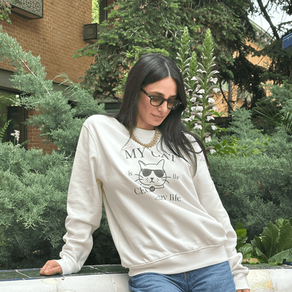 Sudadera unisex para cat lovers con frase “My cat is the CEO of my life
